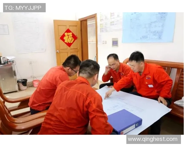 成都足球队团队协作的成功之道与战术分析探讨